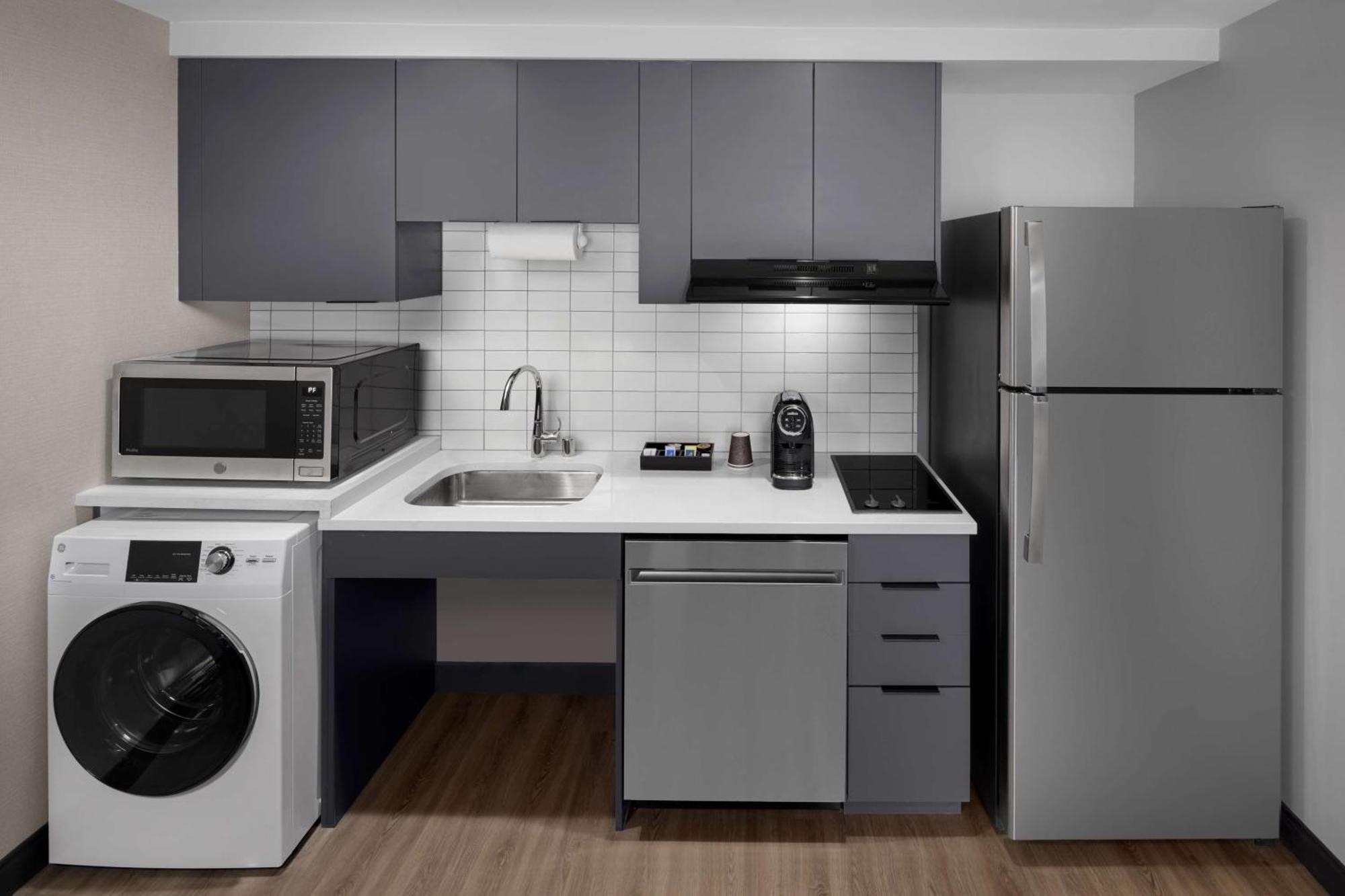 Homewood Suites By Hilton Grand Prairie At Epiccentral 外观 照片
