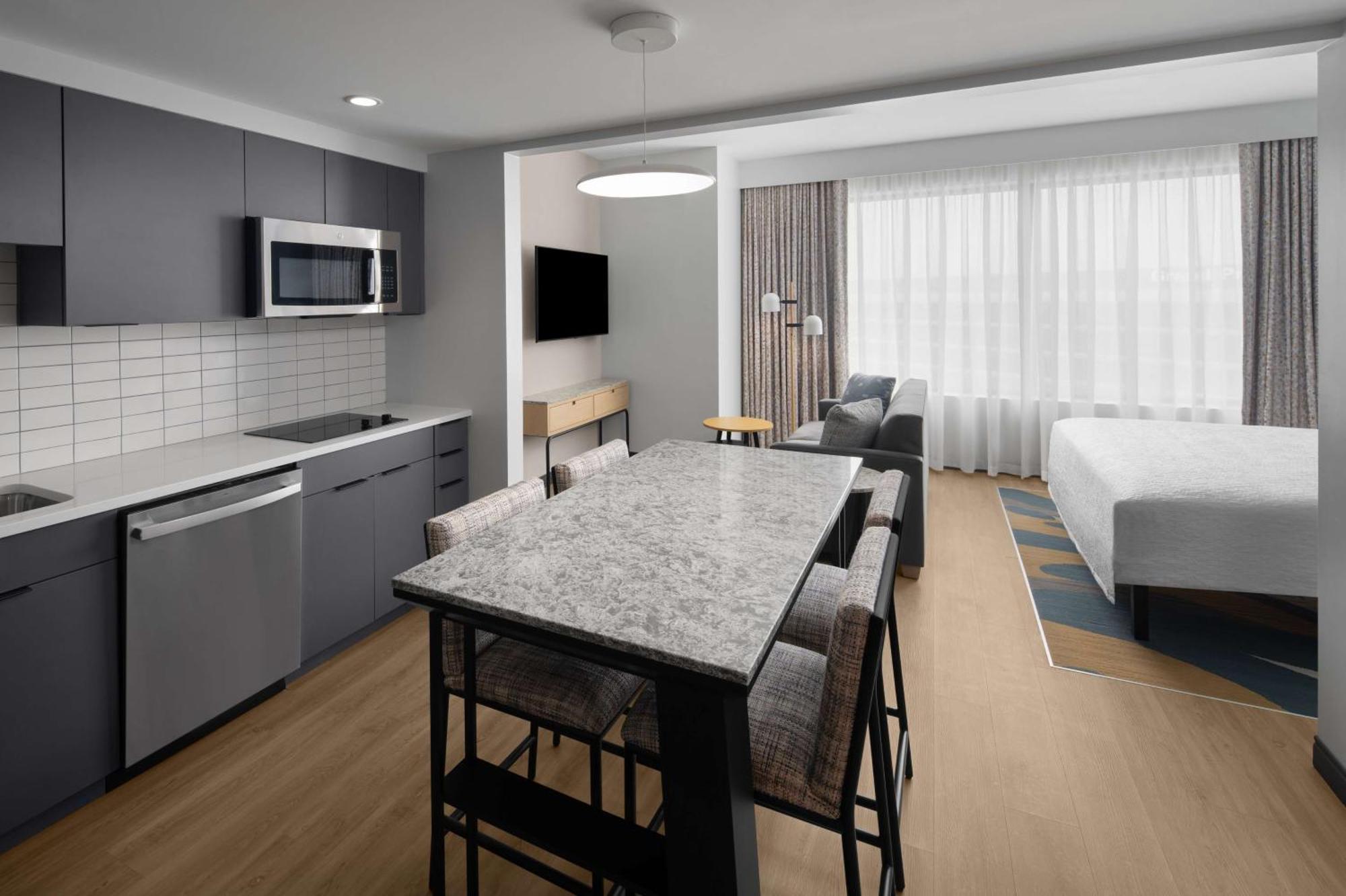 Homewood Suites By Hilton Grand Prairie At Epiccentral 外观 照片