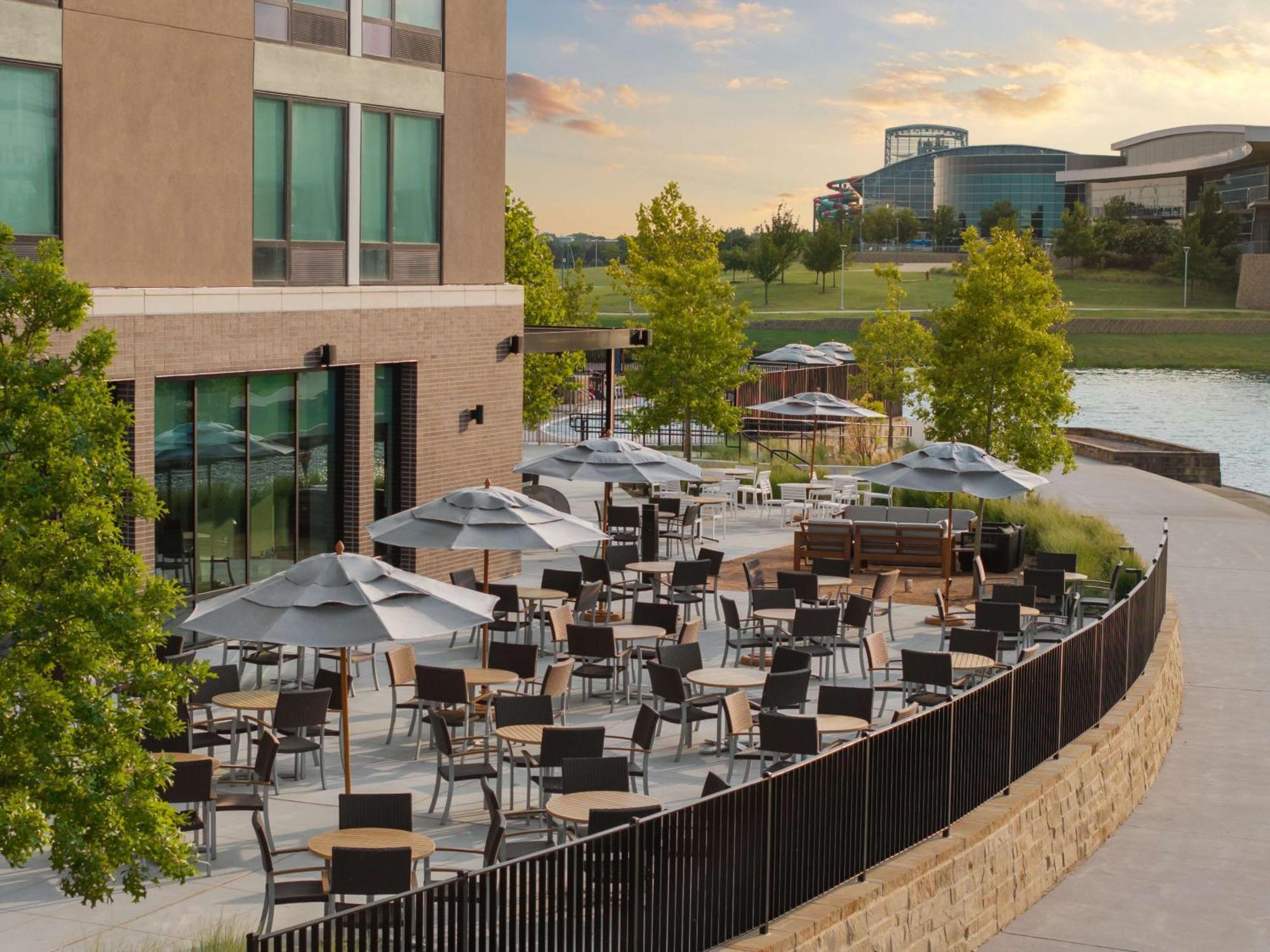 Homewood Suites By Hilton Grand Prairie At Epiccentral 外观 照片